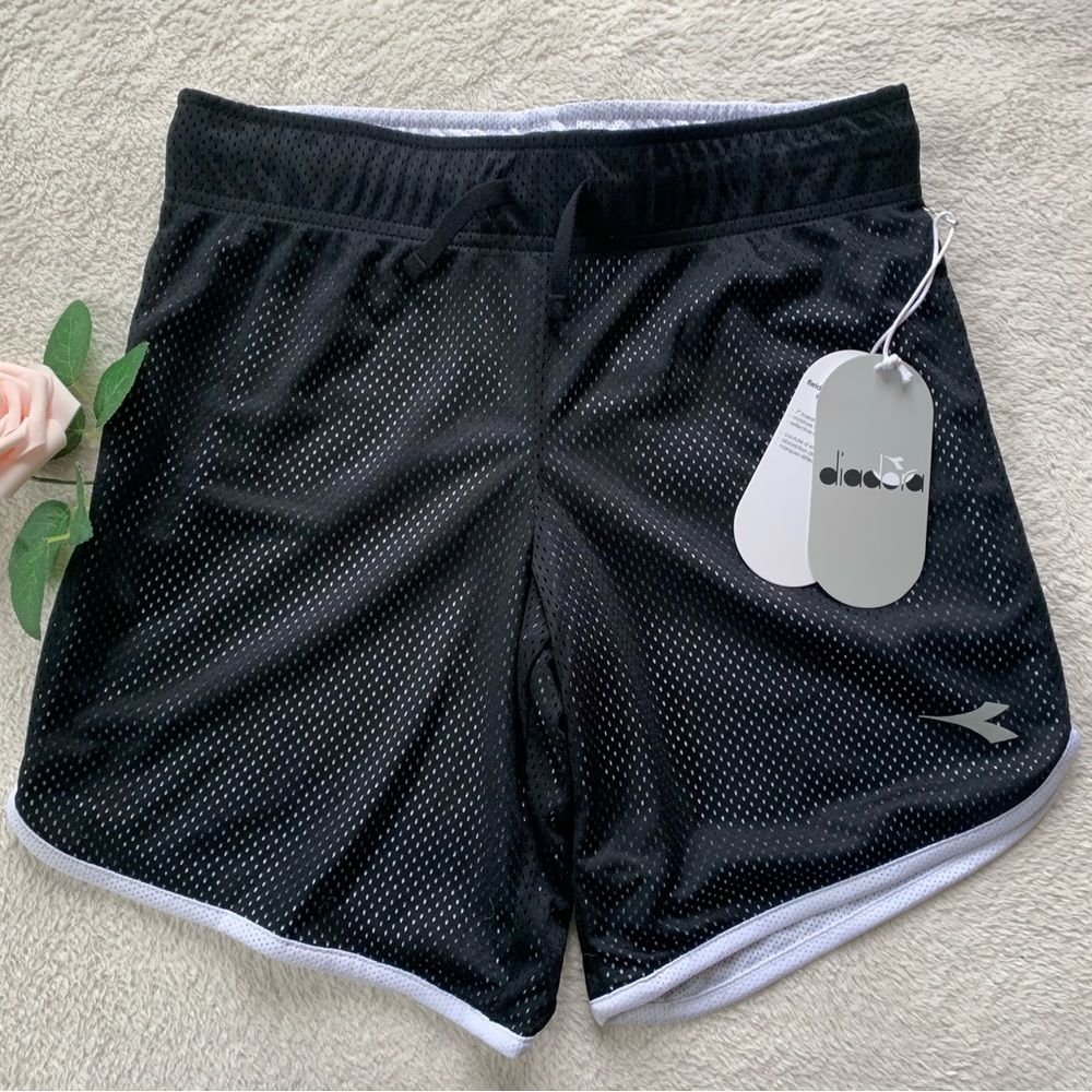 Diadora Field to Court Reversible Mesh shorts